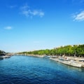 Seine River Cruise Reviews: Finding the Perfect Cruise for Your Budget and Needs